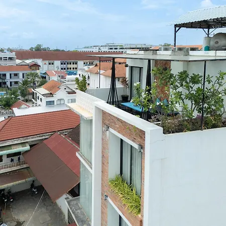 Monthara Angkor Residence